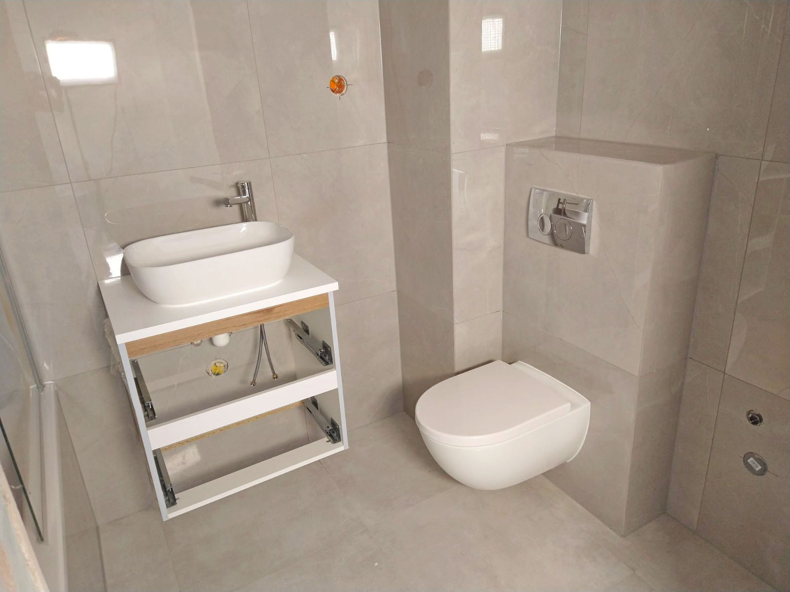 Nowa łazienka na Pileckiego w Nowym Dworze Mazowieckim