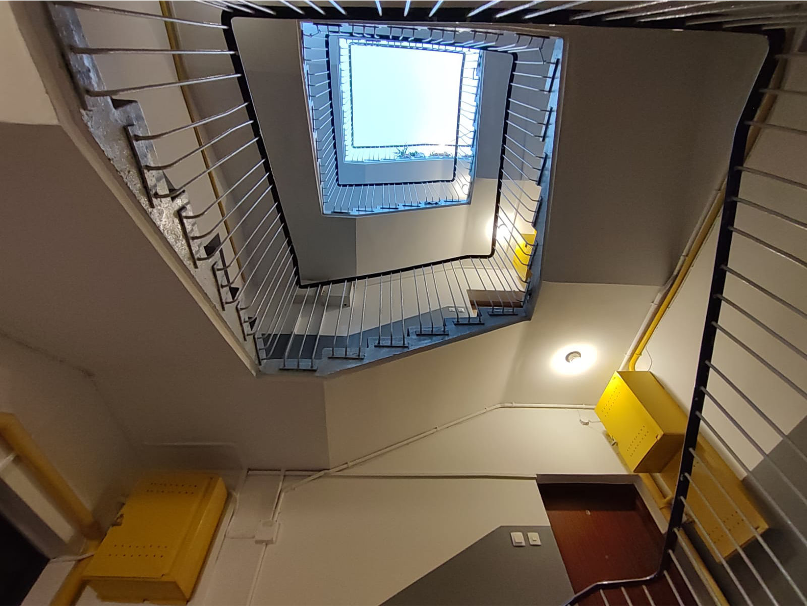 Remont klatek schodowych w Nowym Dworze Mazowieckim