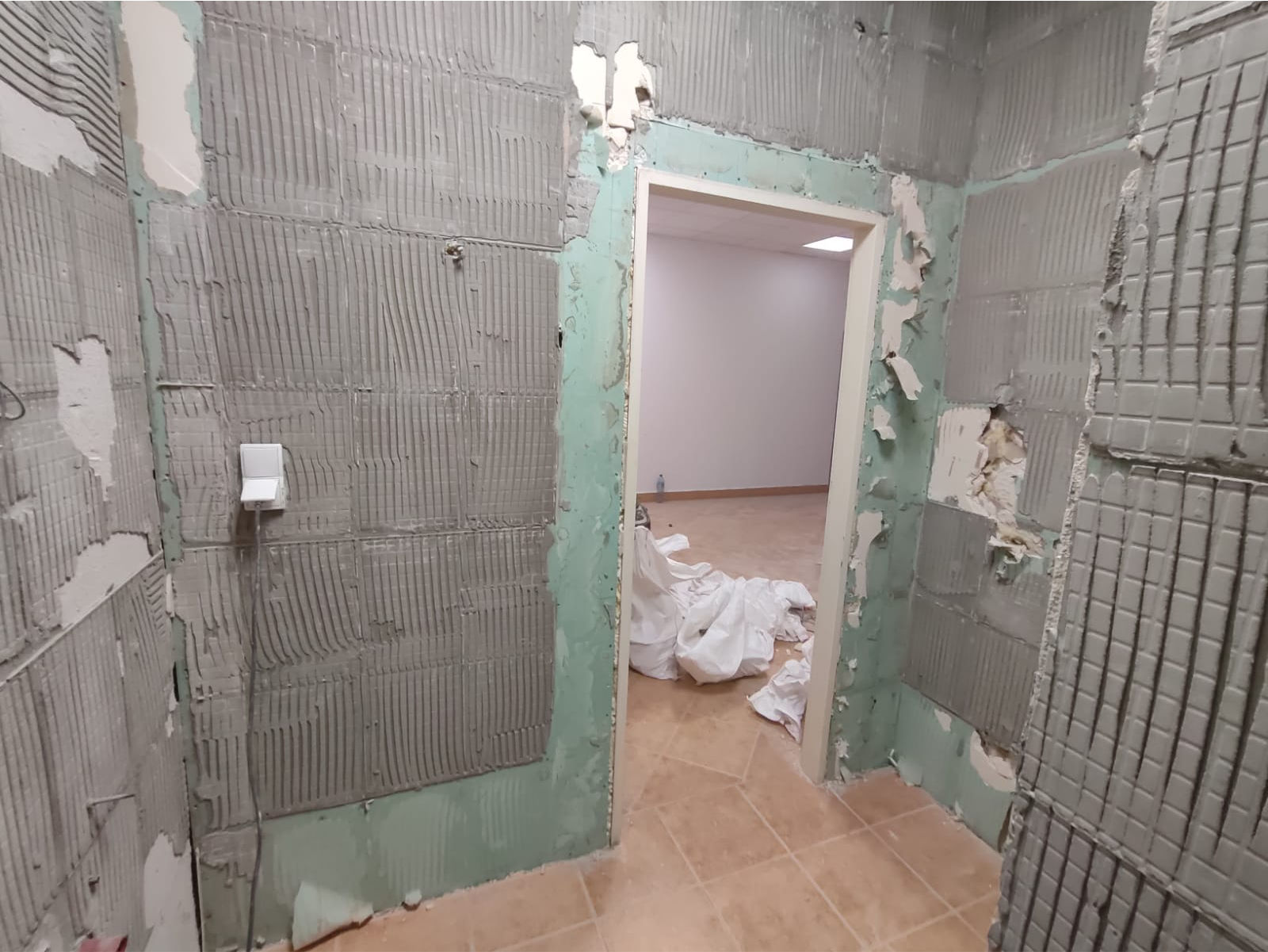 Remonty pomieszczeń socjalnych w firmie ALPLA