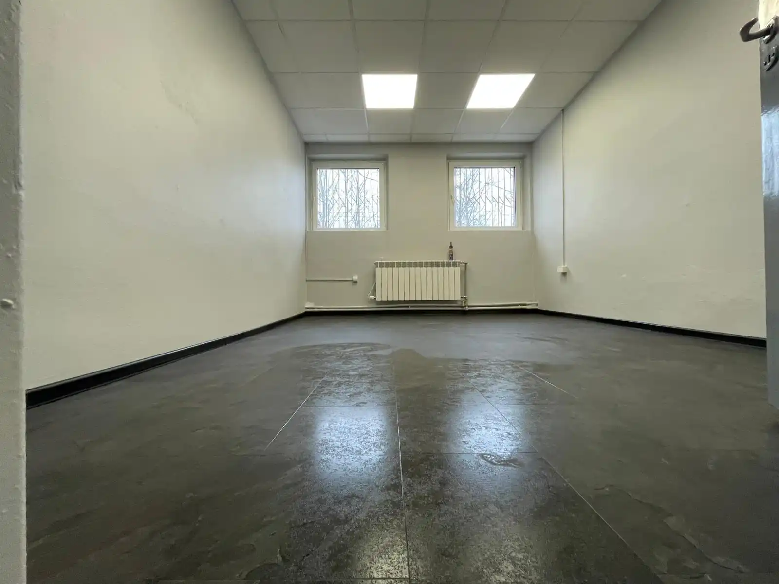 Nowy duży projekt w Cybulicach Małych - remont części biurowej i magazynowej